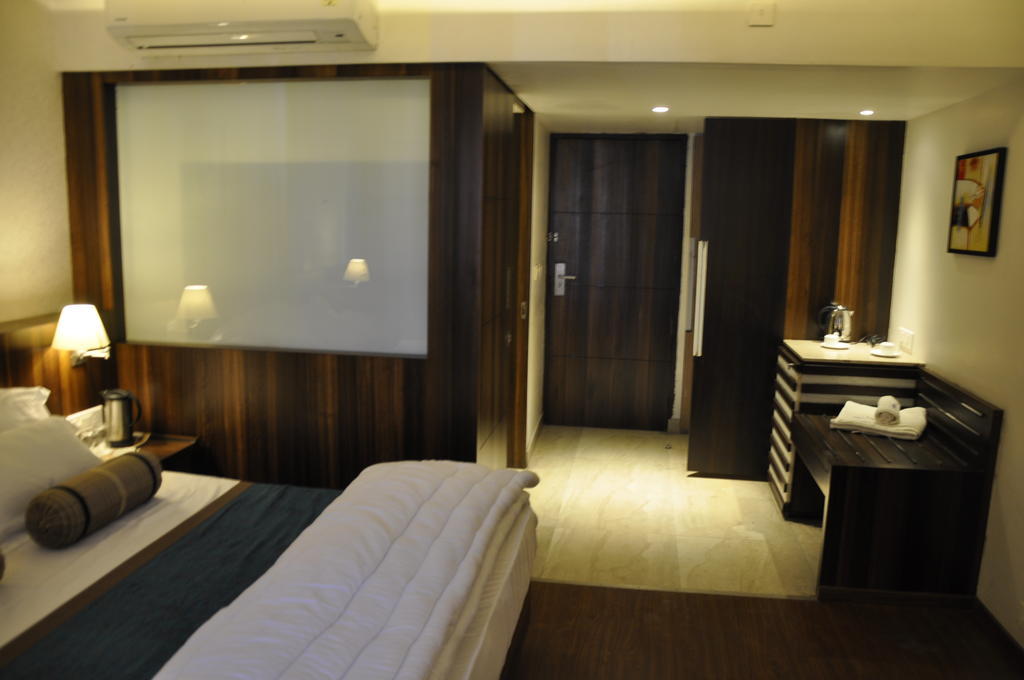 Hotel Rallentino Kota  Room photo